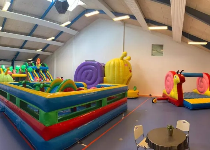 Prázdninový dům 4 Star In *